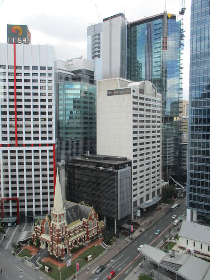 Ausblick vom Clocktower auf die Albert Street Uniting Church