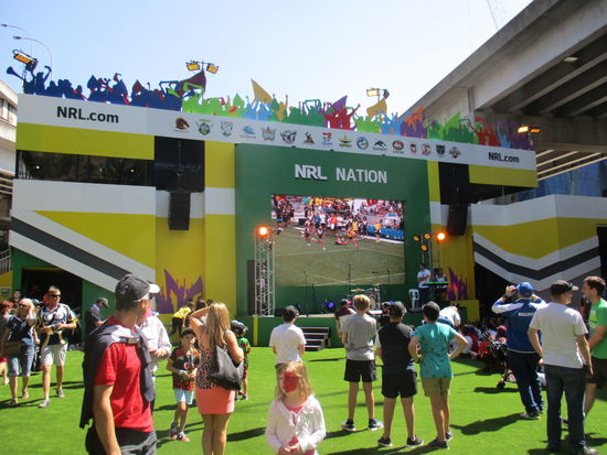 Jaja die NRL-Finals sind derzeit auch im Gange...