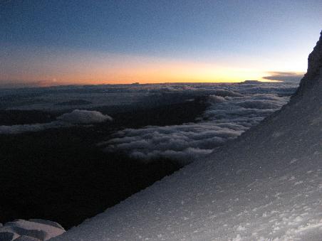 Der Sonnenaufgang auf 5800m