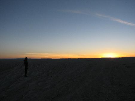 Sonnenaufgang ueberm Salar