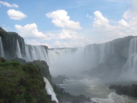 Die Iguazu-Wasserfaelle - ein Ausschnitt
