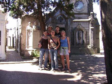 Cementerio...