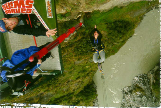 Hier noch ein Bild von Jenny bei der Canyonswing