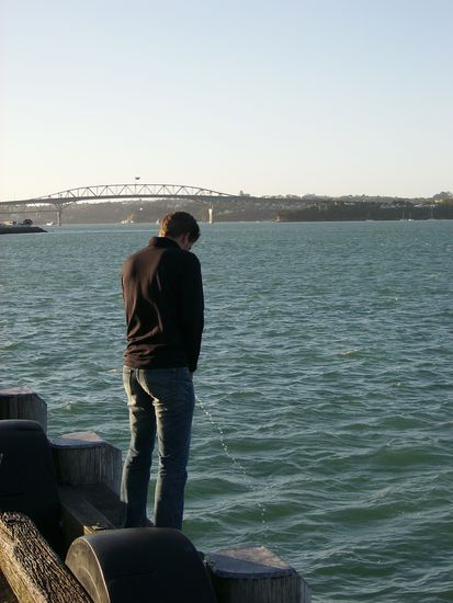 Bier drueckt auf die Blase!