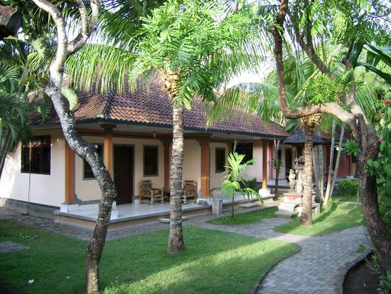 Unser Hotel von aussen...