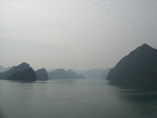 Halong Bay am Morgen
