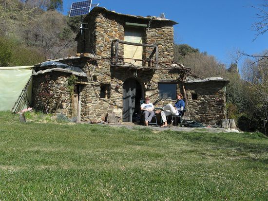 Frühstück vor Pablos Haus