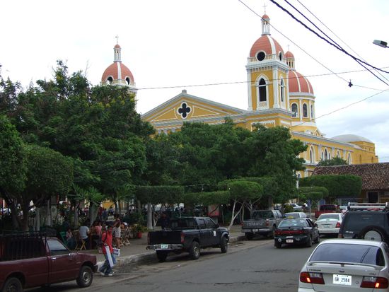 Der Hauptplaza Granadas