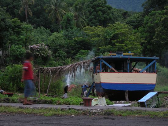 Am Hafen von Altagracia