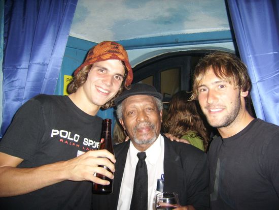 Shan und ich mit Oskar vom Bueana Vista Social Club, der an einem Abend ein Konzert gab