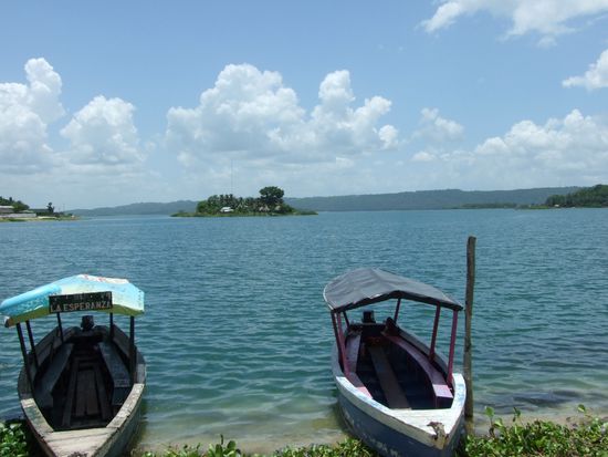 Der See bei Flores