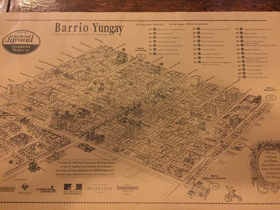 Die Tischunterlage - eine Karte des Barrio Yungay