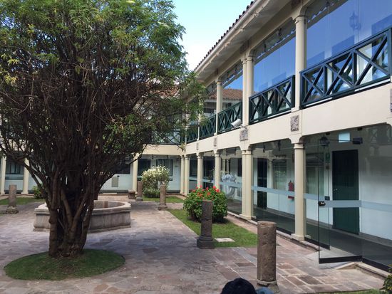 Einer der  Innenhöfe des hübsch angelegten Hotels