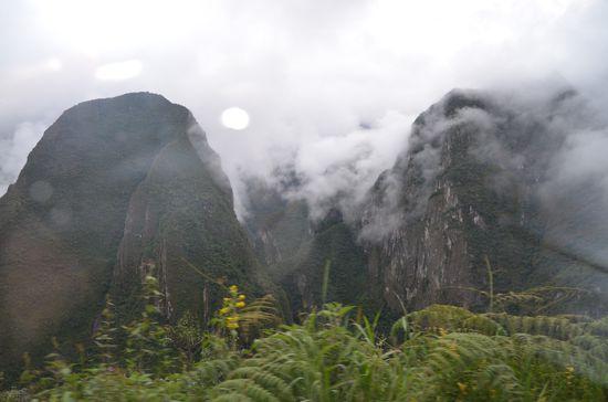 Anfahrt über schmale Wege