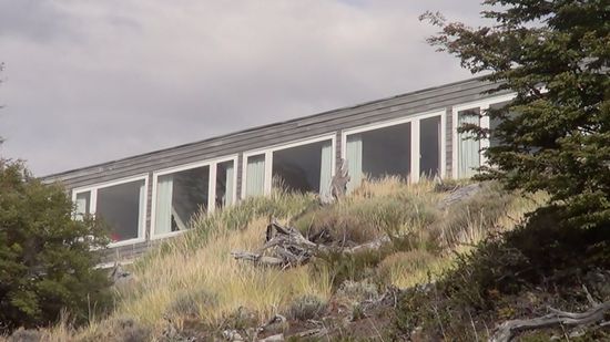 Das Lago Grey Hotel hat eine phantastische Lage, von hier aus starten wir unsere Touren und befinden uns mitten im Park.