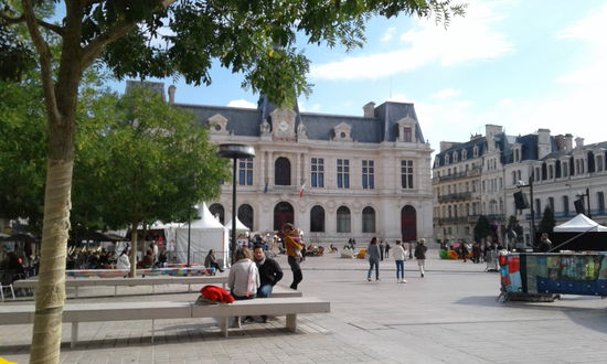 Marktplatz Poitier