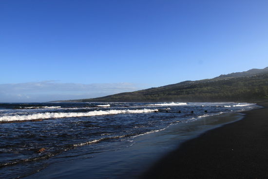 Der Badebereich war mit Netzen gegen das Eindringen von Haien gesichert.