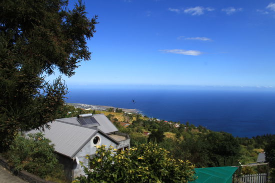 Auf einer im höheren Bereich genossen wir den Blick auf den Indischen Ozean und die Küste!