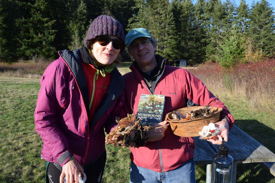 Catherine und Gary die Pilzexperten