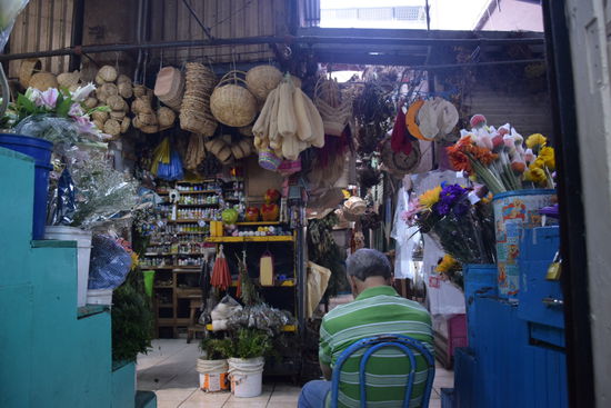 Der schlafende Blumenhändler