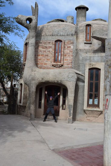 Ein lustiges Gebäude in Cafayate