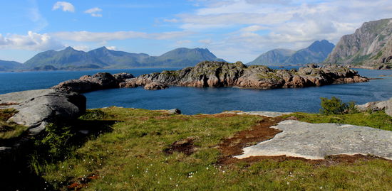 Auf dem Weg nach Henningsvaer