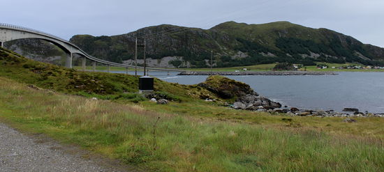 Die Brücke nach RUNDE