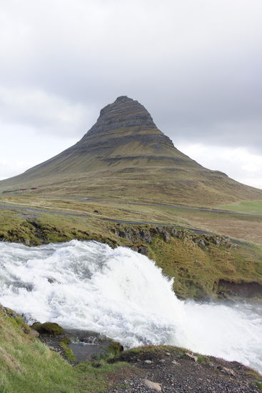 Der Kirkjufellsfoss