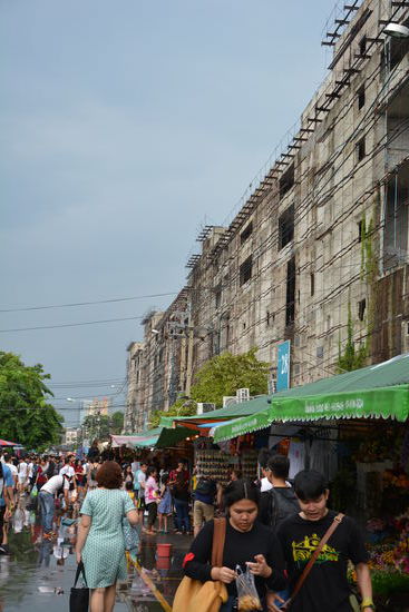 ...und teilweise draußen.