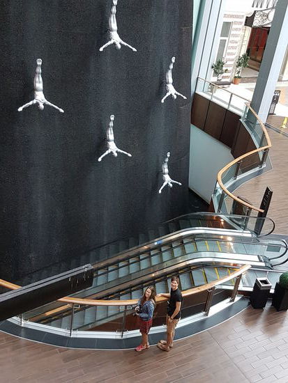 Moritz und Ich (Clara) vor den Klippenspringern, als das Wasser noch aus war...