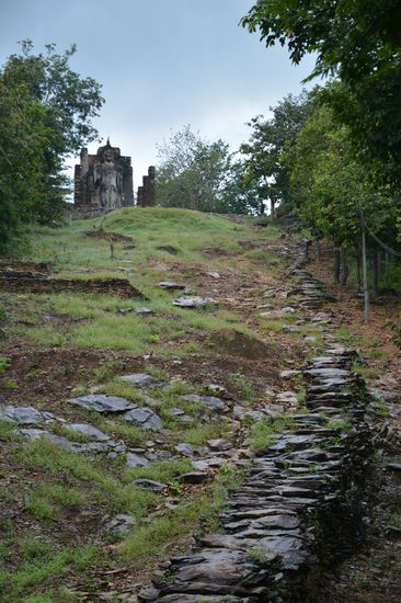 Die Buddha Statue auf dem Berg