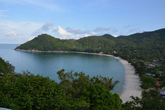 Blick auf unseren Strand, den Thong Nai Pan Yai (bei Ebbe)
