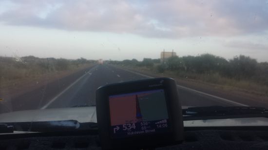 534Km bis nach Coober Pedy und zur nächsten Kreuzung 