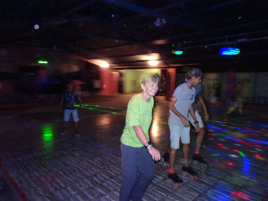 Jana lässt sich die Einladung zum Mitmachen nicht entgehen.