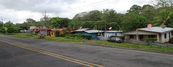 Der erste Eindruck von Nicaragua: die Straßen sind besser und die Häuser zumindest nicht schlechter als in Costa Rica
