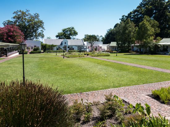 Tsitsikamma Village Inn