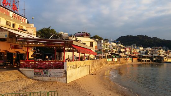 Sonnenuntergang  in Yung She Wan, Lamma Island