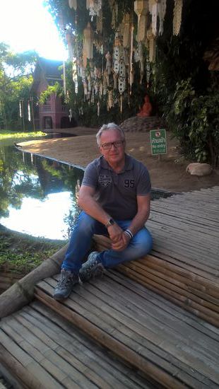 Ruhepause im Tempelgarten