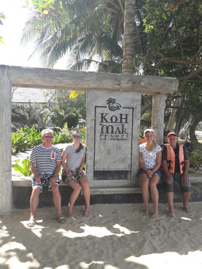 Mit Walter und seinem Besuch aus Deutschland Anna und Susanne.