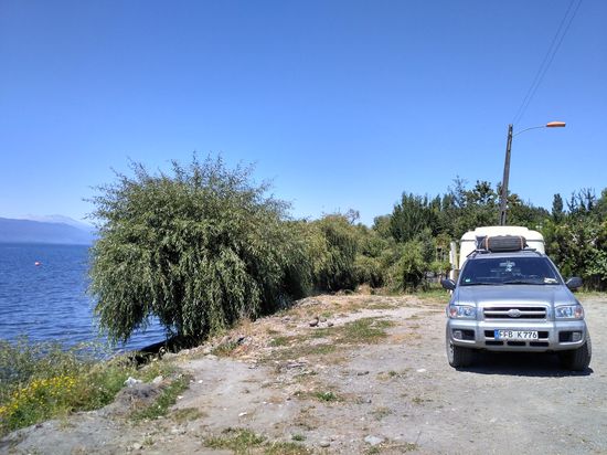 Ein weiteres schönes Wild Camp am Lago Puyehue.