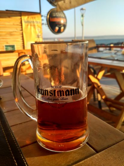 An der Küste im Badeort Bahia Inglese gab es deutsches Bier.
