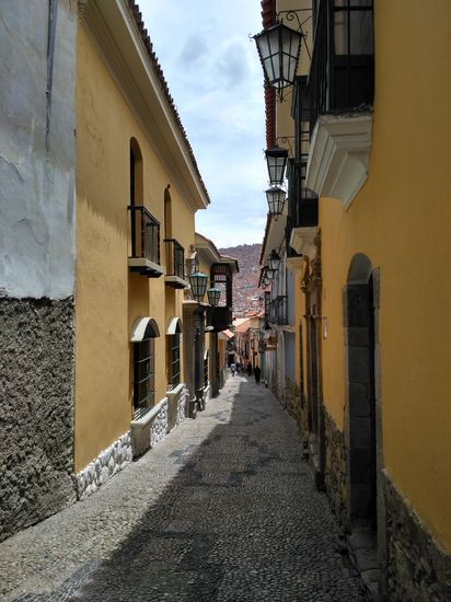 Es gibt hier viele enge Gassen und noch mehr Treppen.