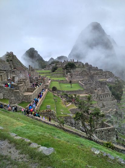 Machu Picchu im Morgennebel und weitere Impressionen