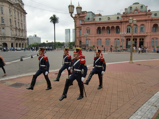 Zufällig in die Wachablösung gestolpert
