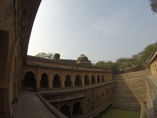 Mehrauli Archaeological Park im Süden Delhis.