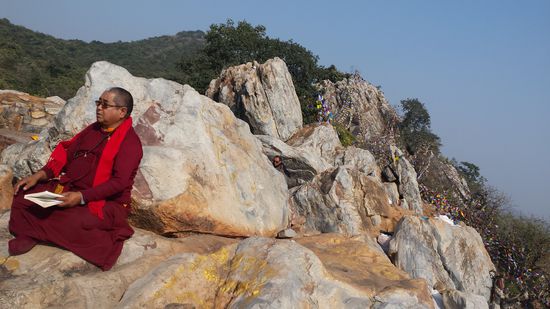 Am Ort wo einst eine Stupa stand und Buddha gelehrt haben soll.