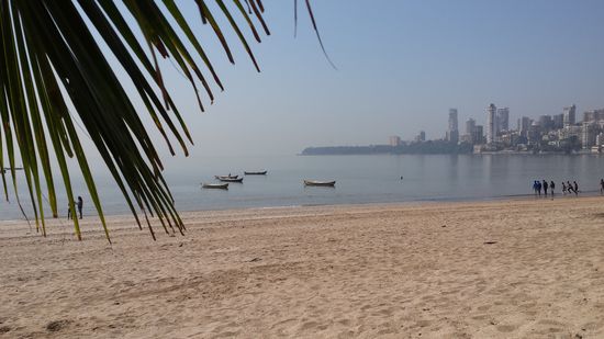 Am Strand von Mumbai...