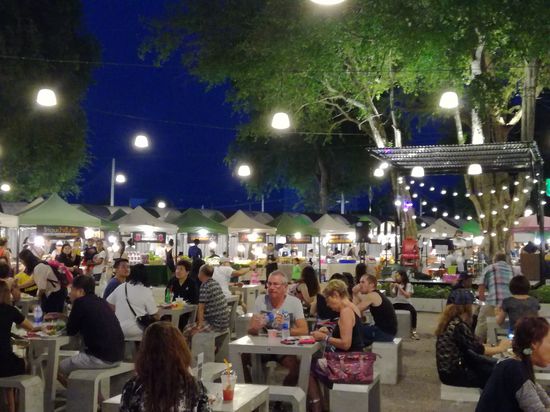 Tolle Atmosphäre und lecker Essen