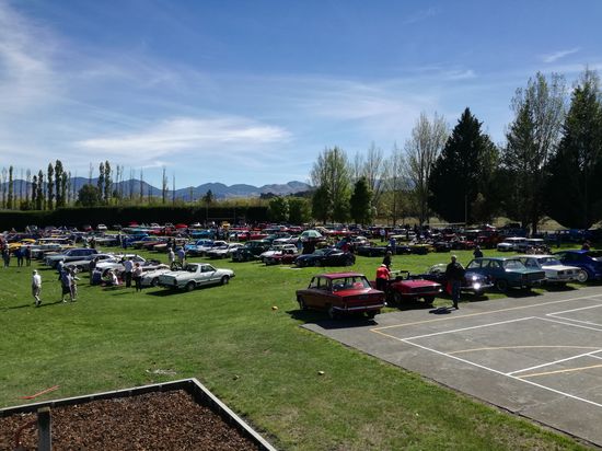 Autotreffen in Waiau zu Gunsten des Pools der örtlichen Schule