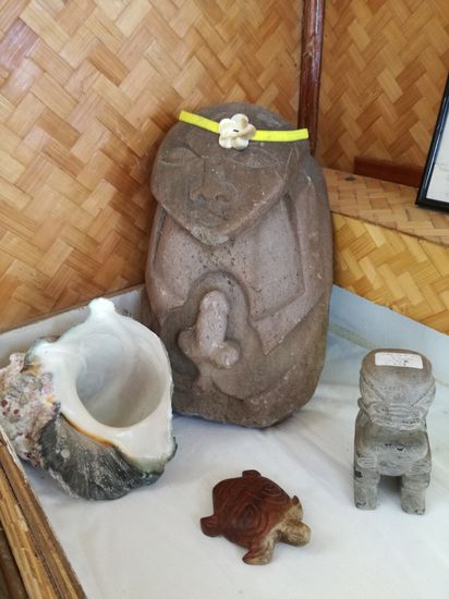 Fundstück des Tages
Man achte auf die toll geschnitzte Schildkröte